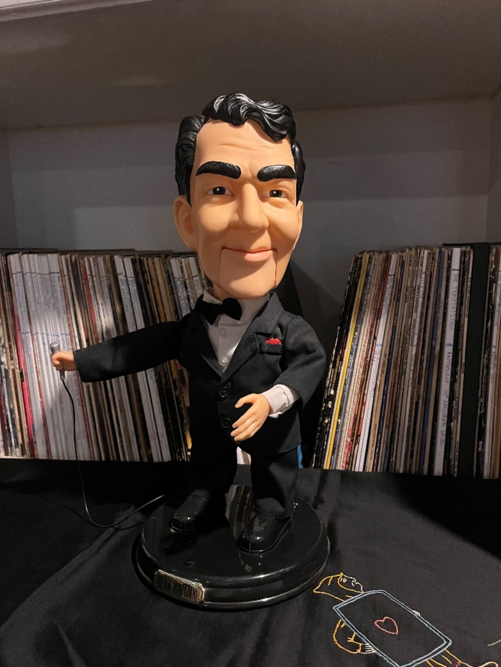 Singing Dean Martin bar statue works
